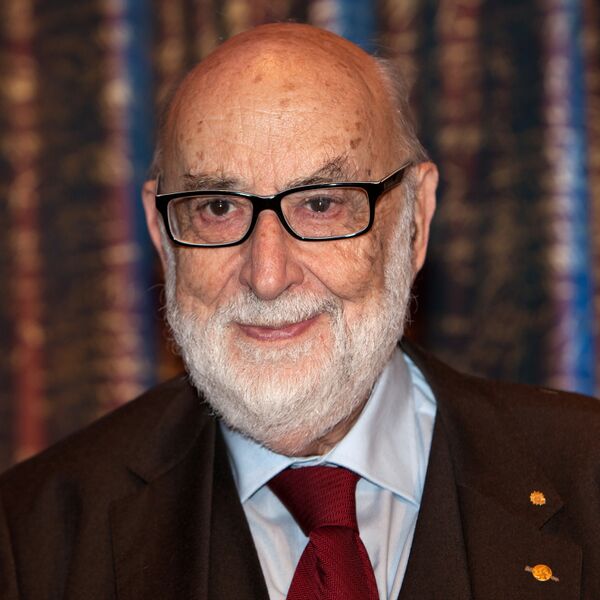 File:Biography Francois Englert.jpg