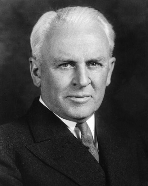 File:Robert Andrews Millikan.jpg